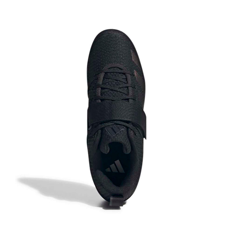 adidas パワーリフト 5 コアブラック / コアブラック / カーボンの真上からの視点。シューレースと固定ストラップの構造を確認可能