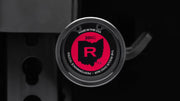 ROGUE オハイオバー Eコートシャフト/ブライトジンクスリーブのエンドキャップを正面から捉えた構図、20KG表記とロゴデザインが明確に分かるディテール視点